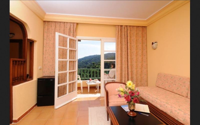 Dar Ismail Nour Elain Hotel Aïn Draham Exterior photo